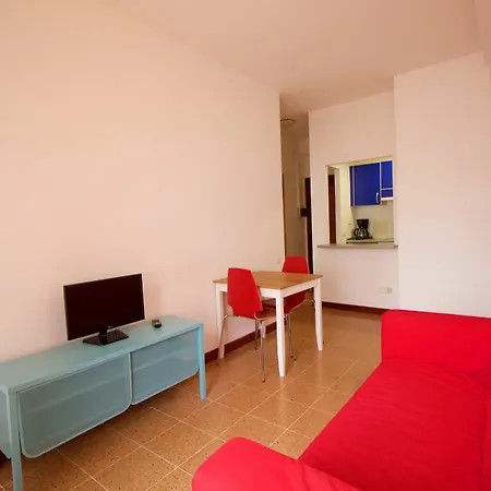 Rosamar A Metros De La Playa Wifi Gratis 402 By Lightbooking Las Palmas