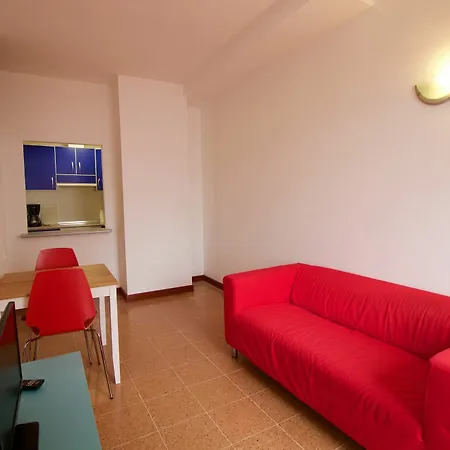 Apartment Rosamar A Metros De La Playa Wifi Gratis 402 By Lightbooking Las Palmas de Gran Canaria
