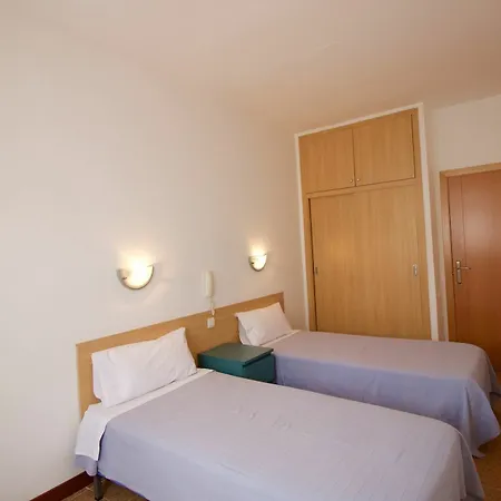 Rosamar A Metros De La Playa Wifi Gratis 402 By Lightbooking *